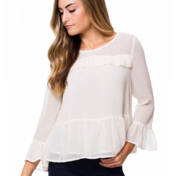 cupcakes & cashmere Tops - CUPCAKES AND CASHMERE KATLYN BLOUSE
